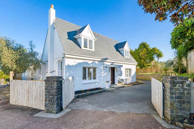 19 Paparoa Road_1