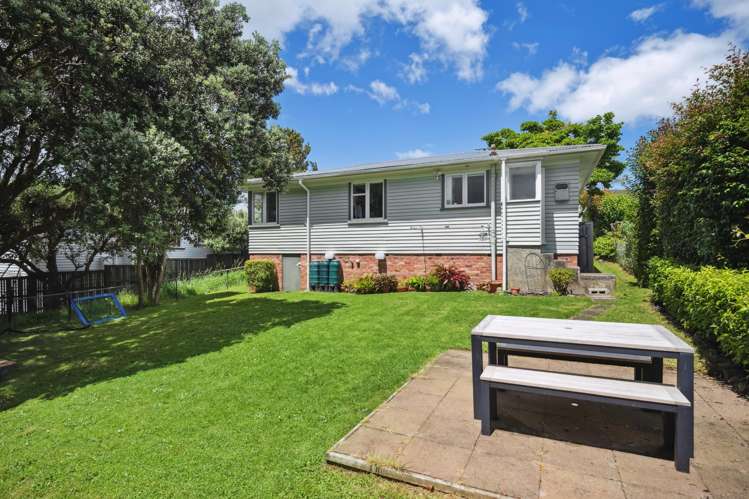 1 Caughey Place Mount Albert_15