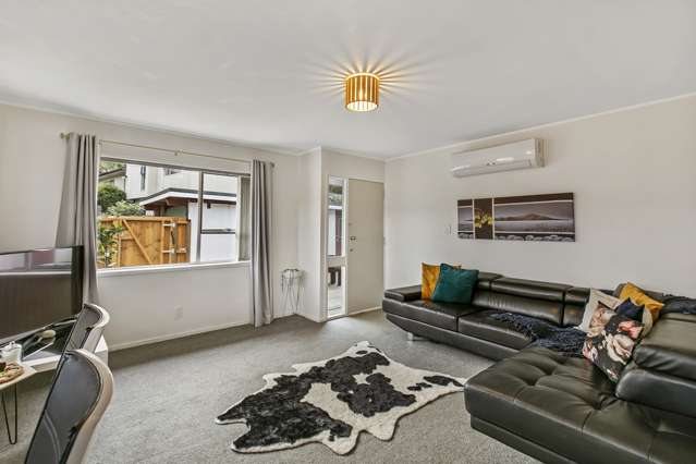 1/27 Mannering Place Hillcrest_3