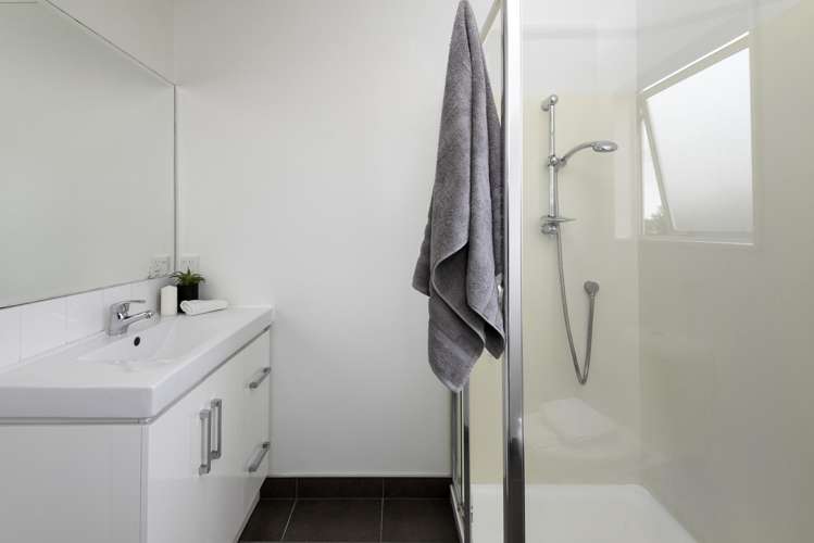 2/96 Frank Nobilo Drive Golflands_10