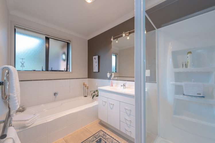 7 Genevieve Way Whatawhata_22