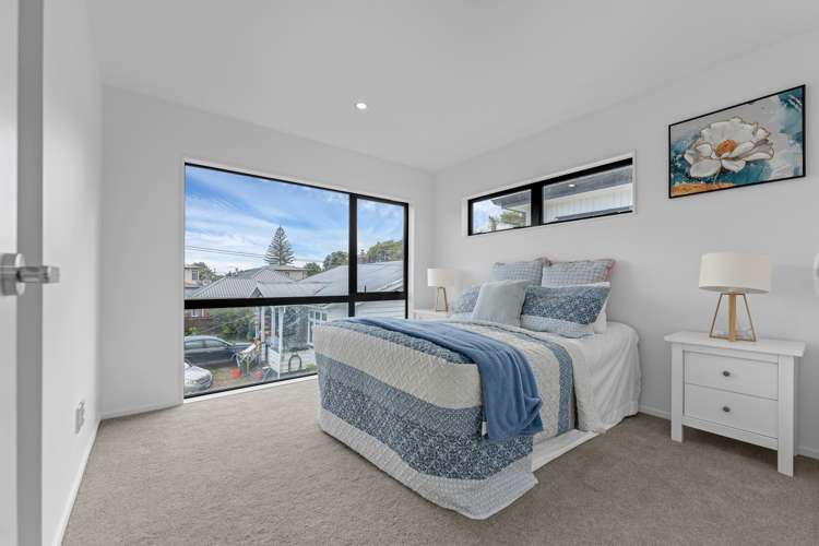 14B YORK ROAD Papatoetoe_12