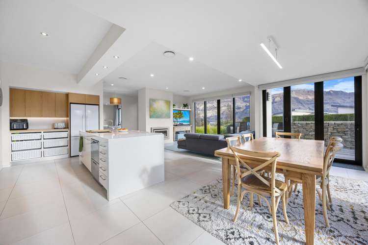 5 Valley Crescent Wanaka_2