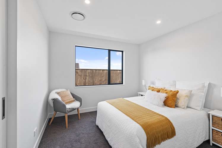 37 Monte Crescent Lincoln_16