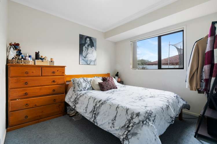 9 Tussock Avenue Mangere_9