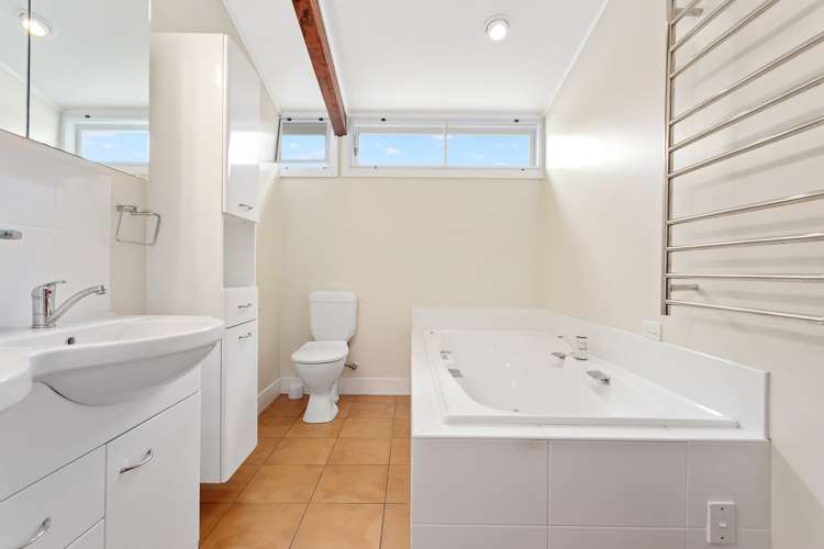 366 Thornton Road Thornton_20