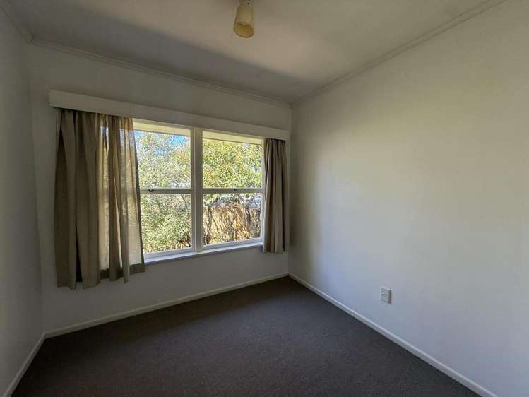 1/6 Stone Street Hauraki_3