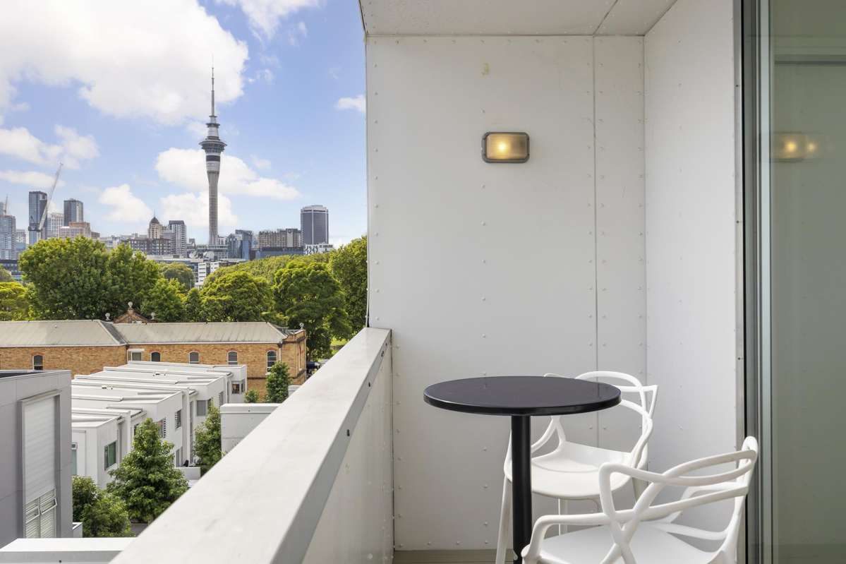 16J Fisher-Point Drive_0