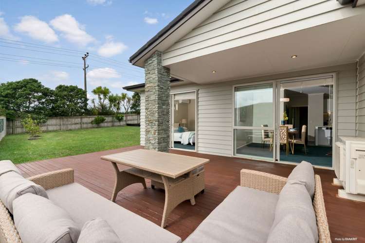 47 Liberty Crescent Beachlands_10
