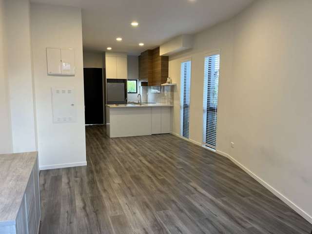 130D Tiriwa Drive Massey_4