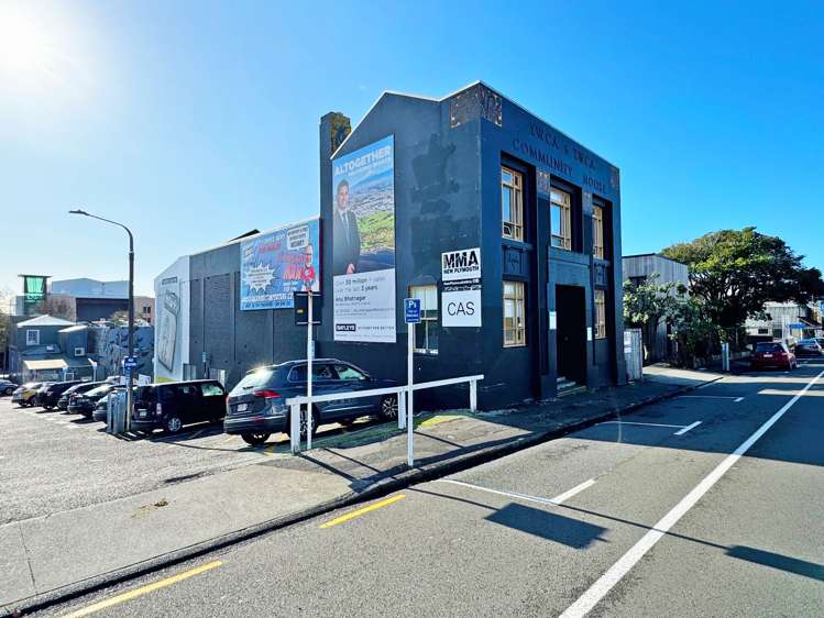 74 Powderham Street New Plymouth_1
