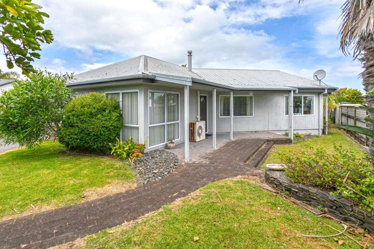 13 Willow Grove Tairua_5