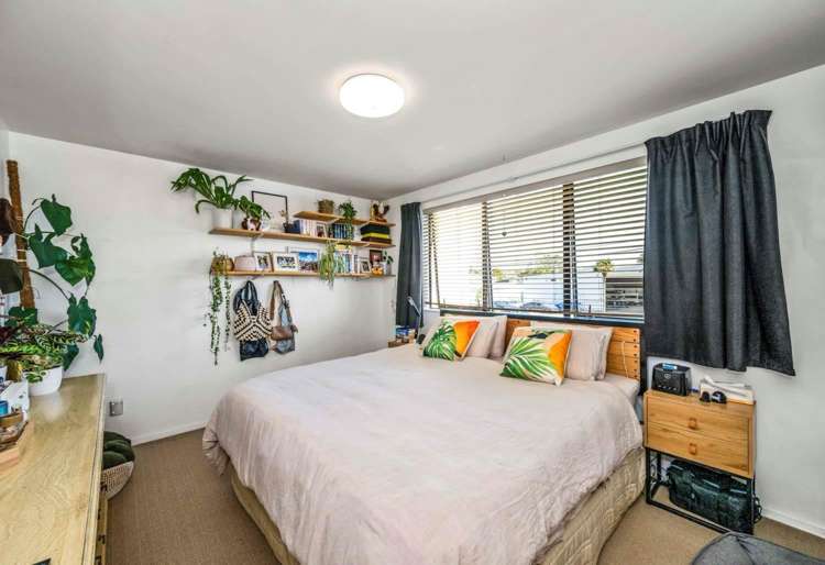 2A/12 Corban Avenue Henderson_1