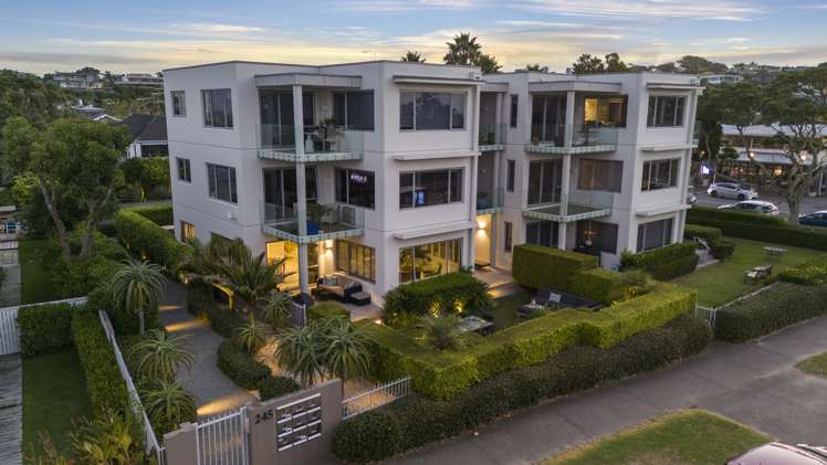 1/245 Tamaki Drive Kohimarama_13