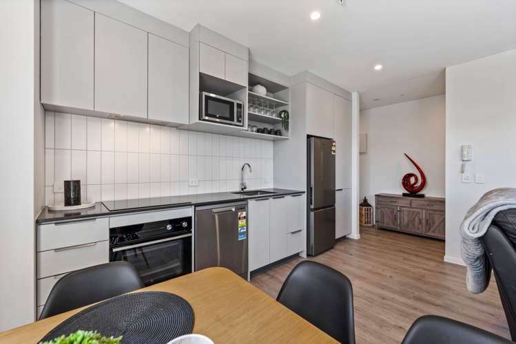 103/2 Rauroa Lane Hobsonville_6