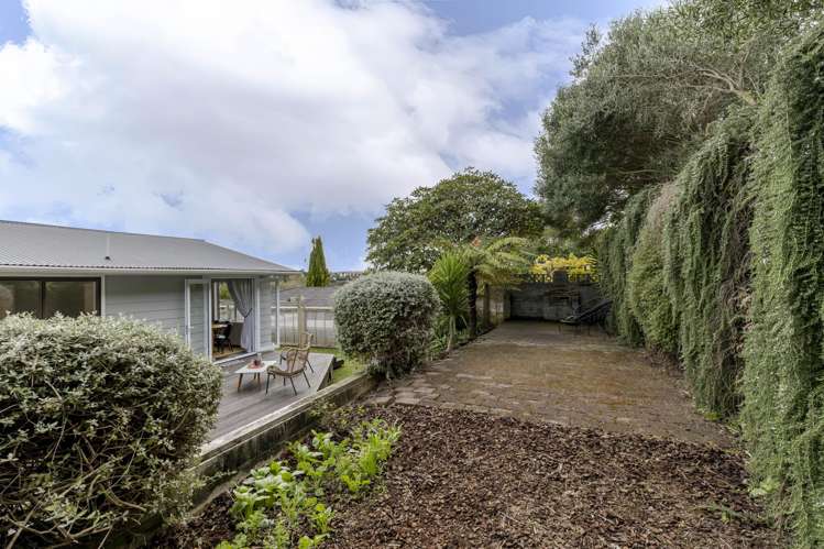 69 Oranga Street Westown_11