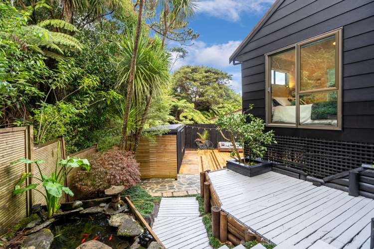 2/33 Sapphire Place Bayview_24