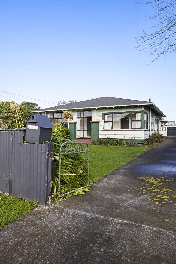 5 Egmont Street Hawera_25