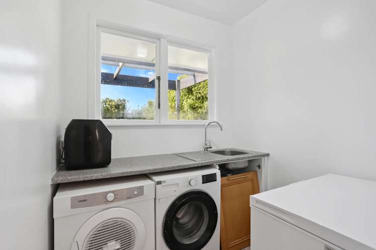15 Kingdale Road Henderson_10