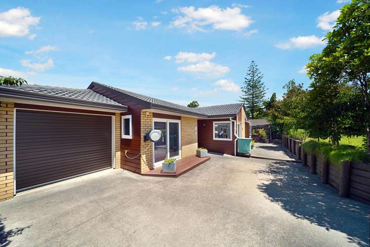 1/13 Tirimoana Road Te Atatu South_15