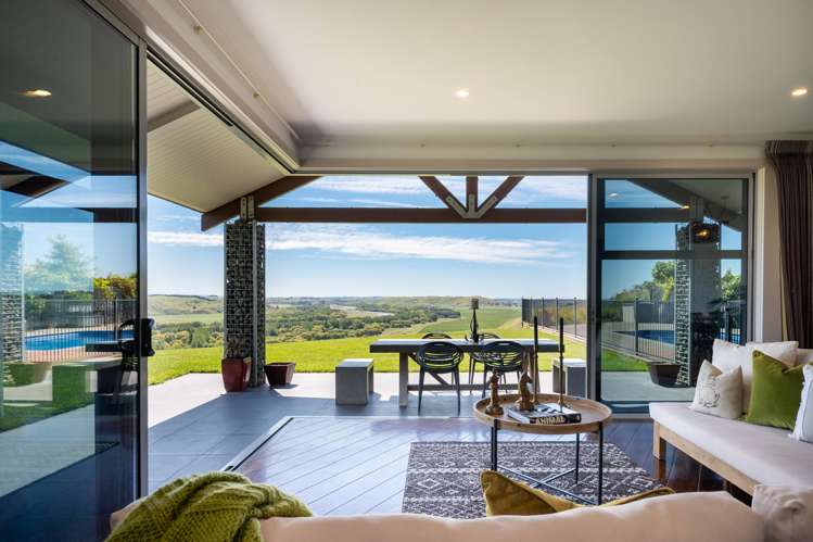 3369 State Highway 50 Maraekakaho_12