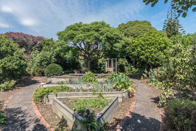 8 Te Miti Street Paekakariki_17