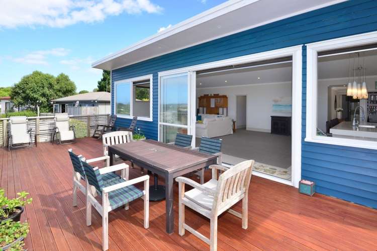 39 Elliston Crescent Stanmore Bay_3