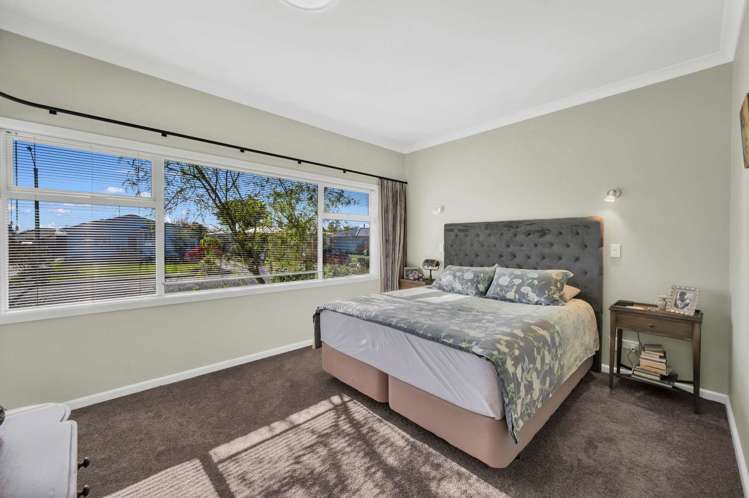 16 Alamein Crescent Onekawa_14