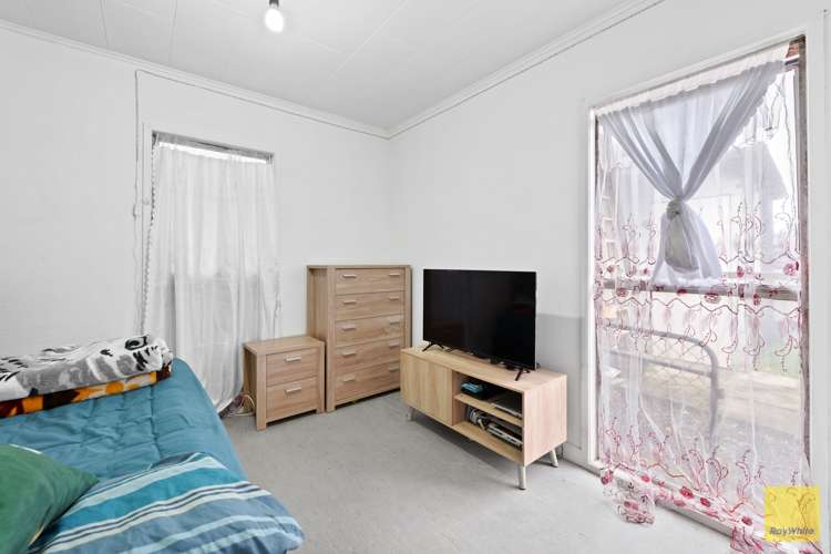 52 Garus Avenue Mangere East_9