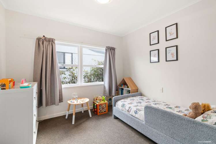 17 Russell Avenue Pukekohe_11