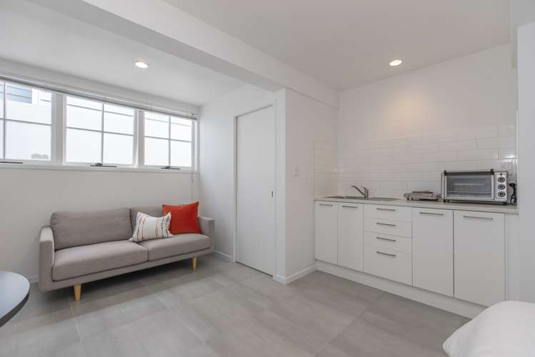 2/10 Ariki Street Grey Lynn_14