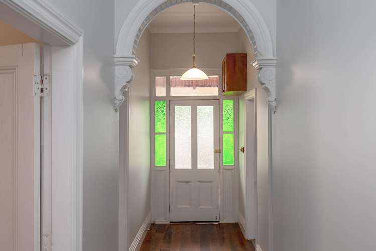 83a Lincoln Road 10754_3