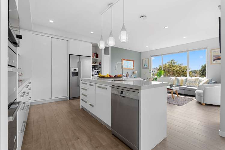 4 Archer Rayner Place Greenhithe_10