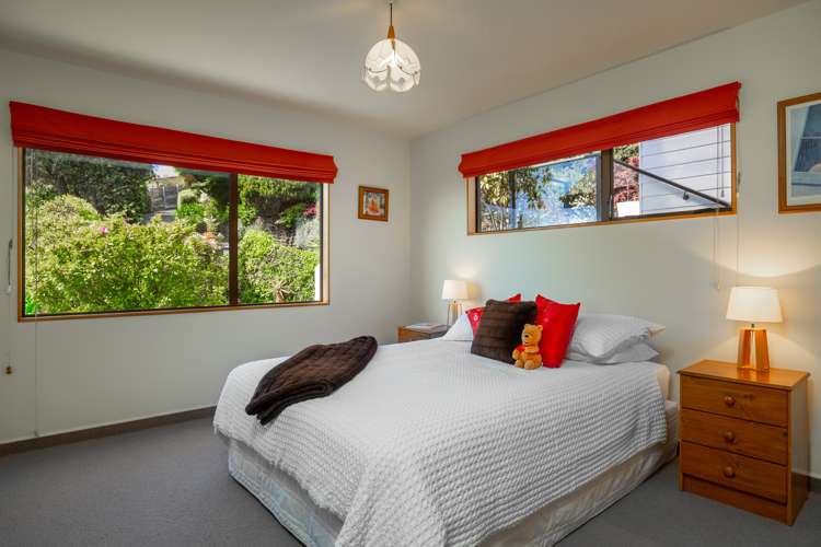 332 Princes Drive Britannia Heights_24