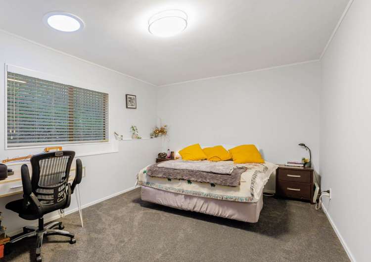 1/11 Honeysuckle Lane Mairangi Bay_18