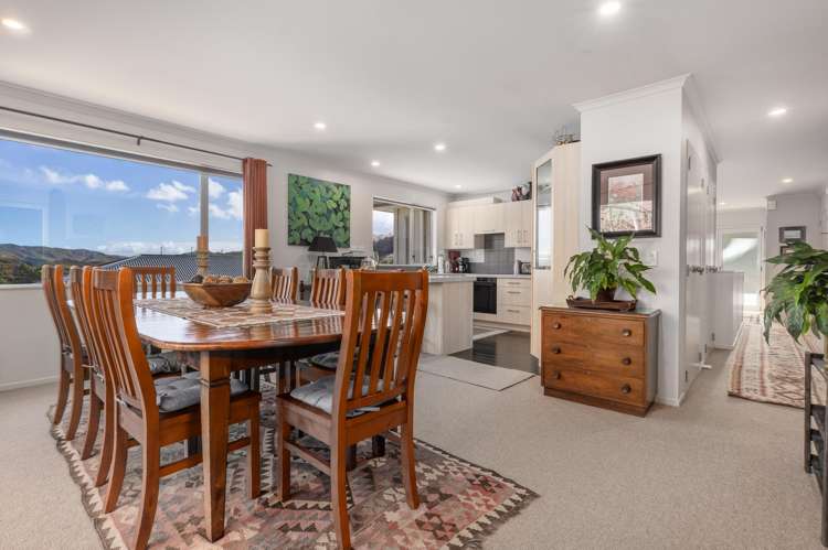 47 Saint Ives Drive Camborne_3