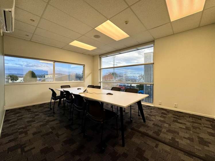 256 Broadway Avenue City Centre_8