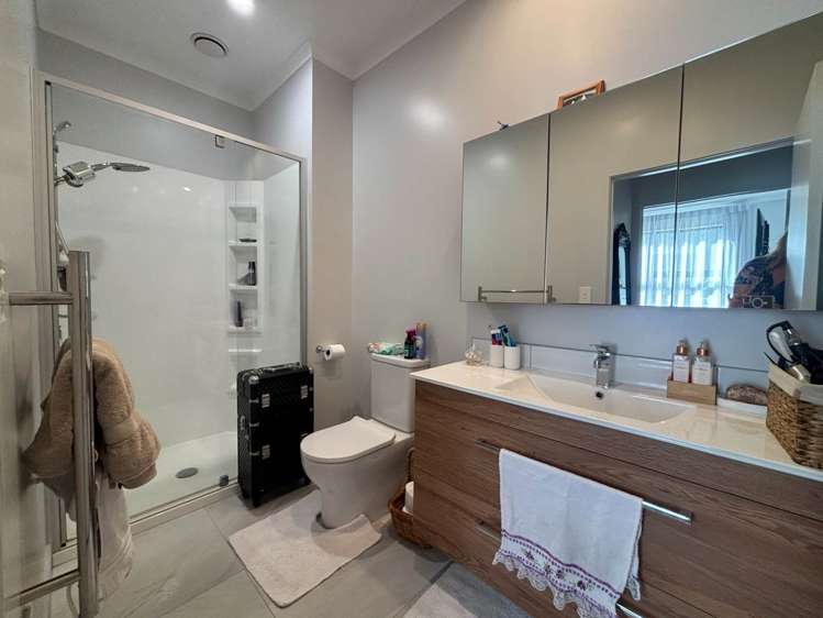 3 Kaiwawao Lane Hobsonville_6