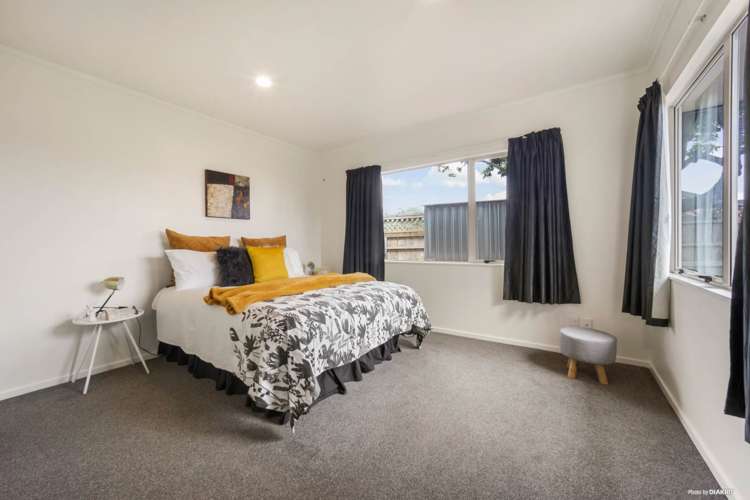 10/520 Don Buck Road Massey_4