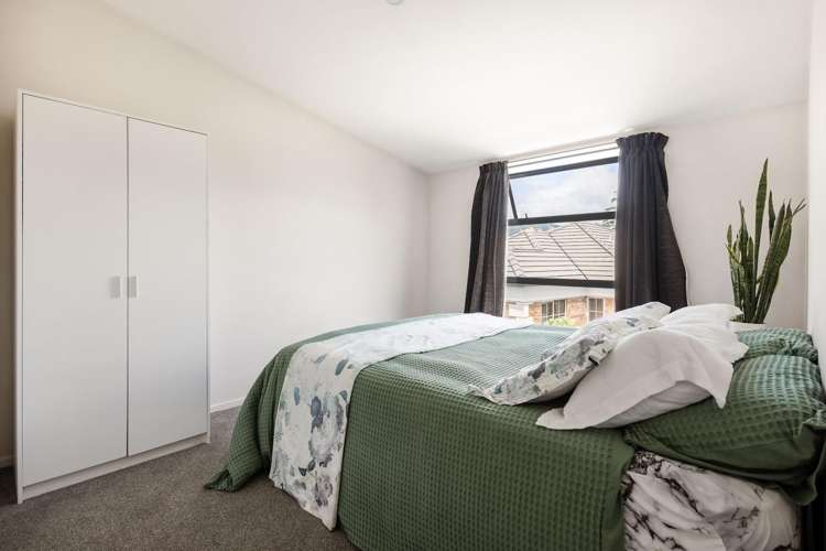 12 Rochdale Way Stoke_15