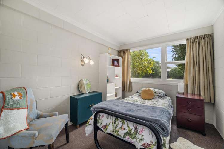 19 Darroch Street Fairy Springs_14