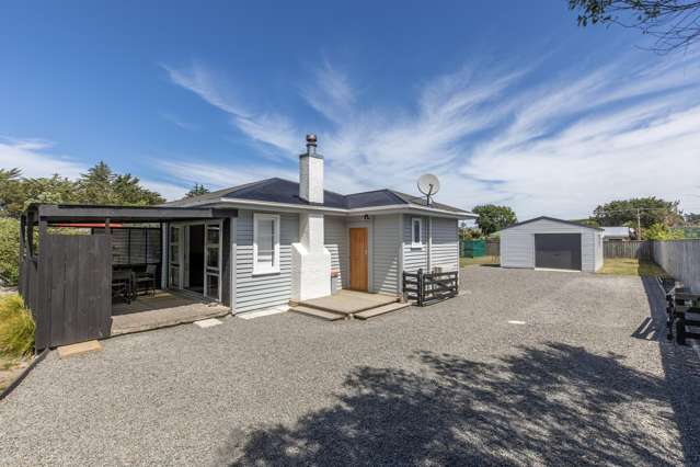 20 Blake Street Porangahau_3
