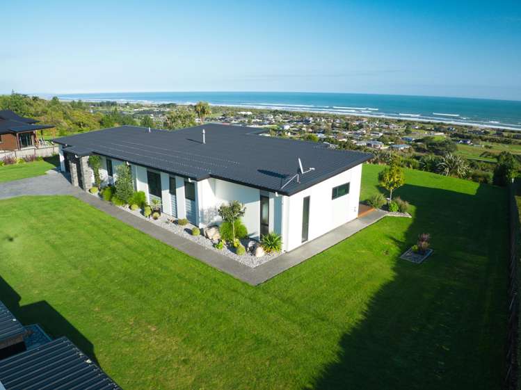 14 Tasman View Road Paroa_33
