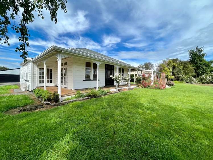 131 Port Street East Feilding_8