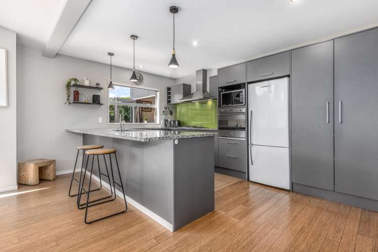 20 Rainbow Court Raumati South_5