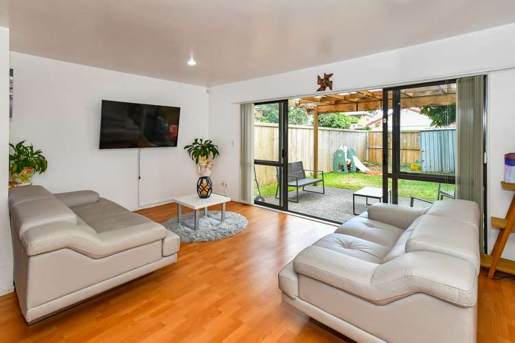 4/16 Yang Place Papakura_2