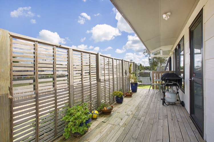 23 Lloyd Drive Nawton_30