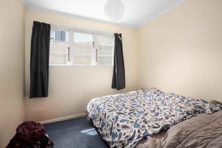 1-3/15 Dover Street Island Bay_18