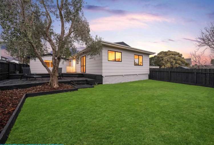 1 Dalmahoy Place Wattle Downs_12