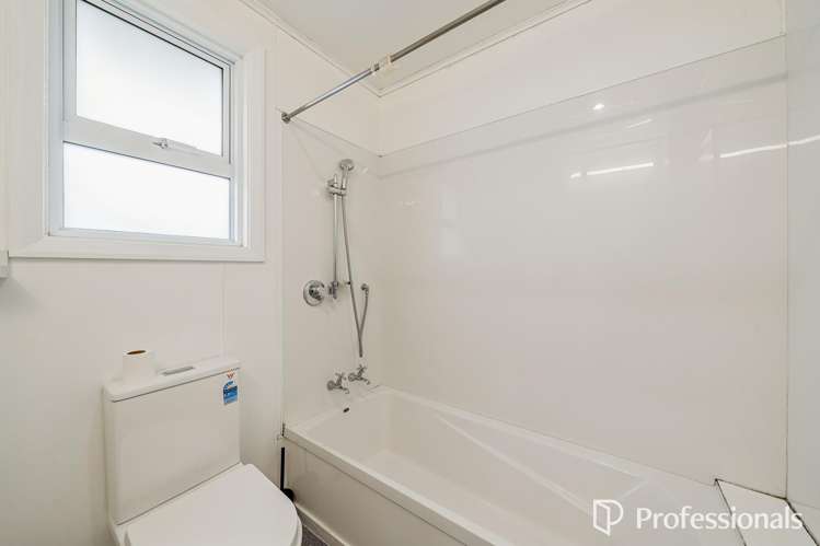 1 Wakefield Terrace Tawa_17